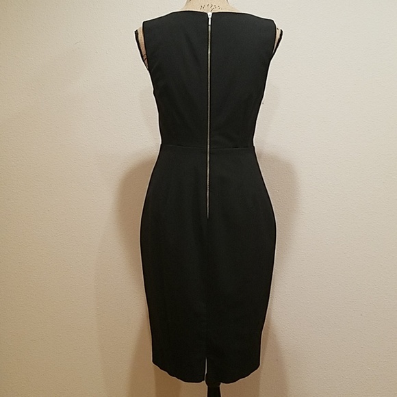 Festive dress - Picture 4 of 8